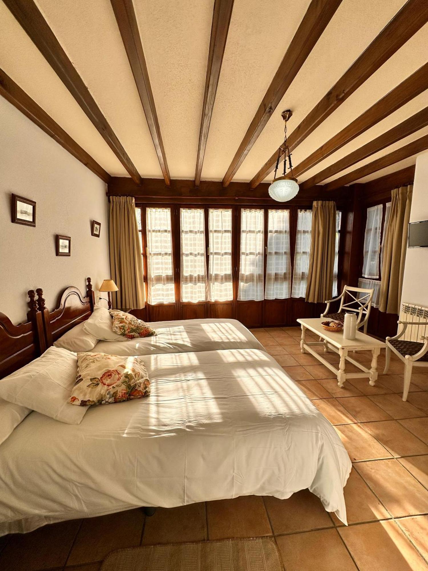 Maison d'hôtes La Nozal De La Pena à Villaviciosa  Chambre photo