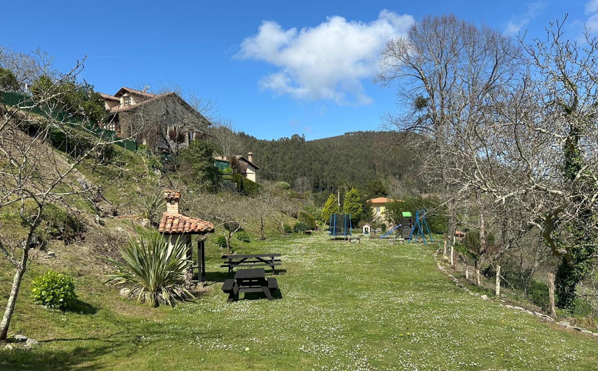 Maison d'hôtes La Nozal De La Pena à Villaviciosa  Extérieur photo